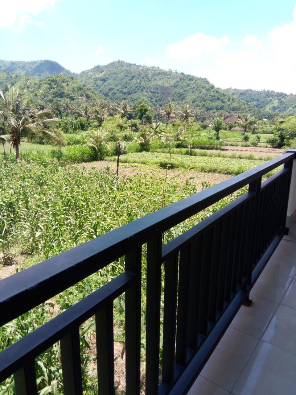 Mesari Homestay & Warung Amed Eksteriør bilde